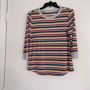Striped 3/4 sleeve shirt